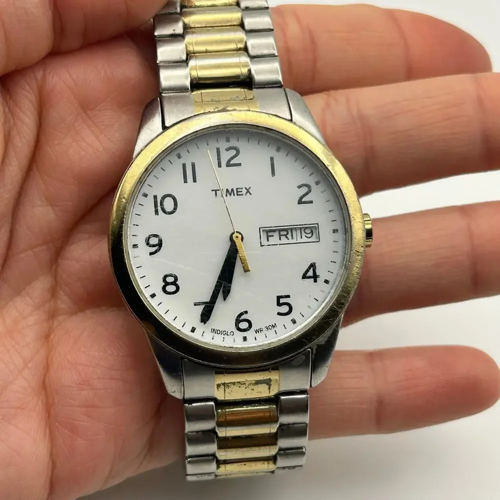 Timex Two-tone Men’s Easy Reader Watch Stretch Band Working New Battery